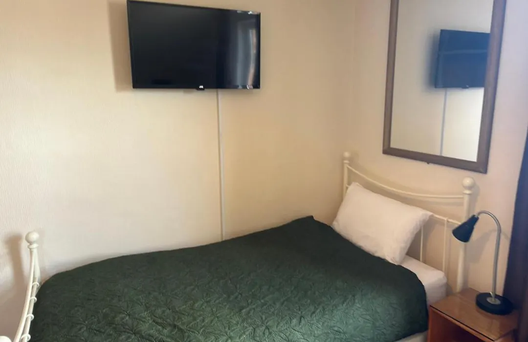Waverley Park Lodge-1